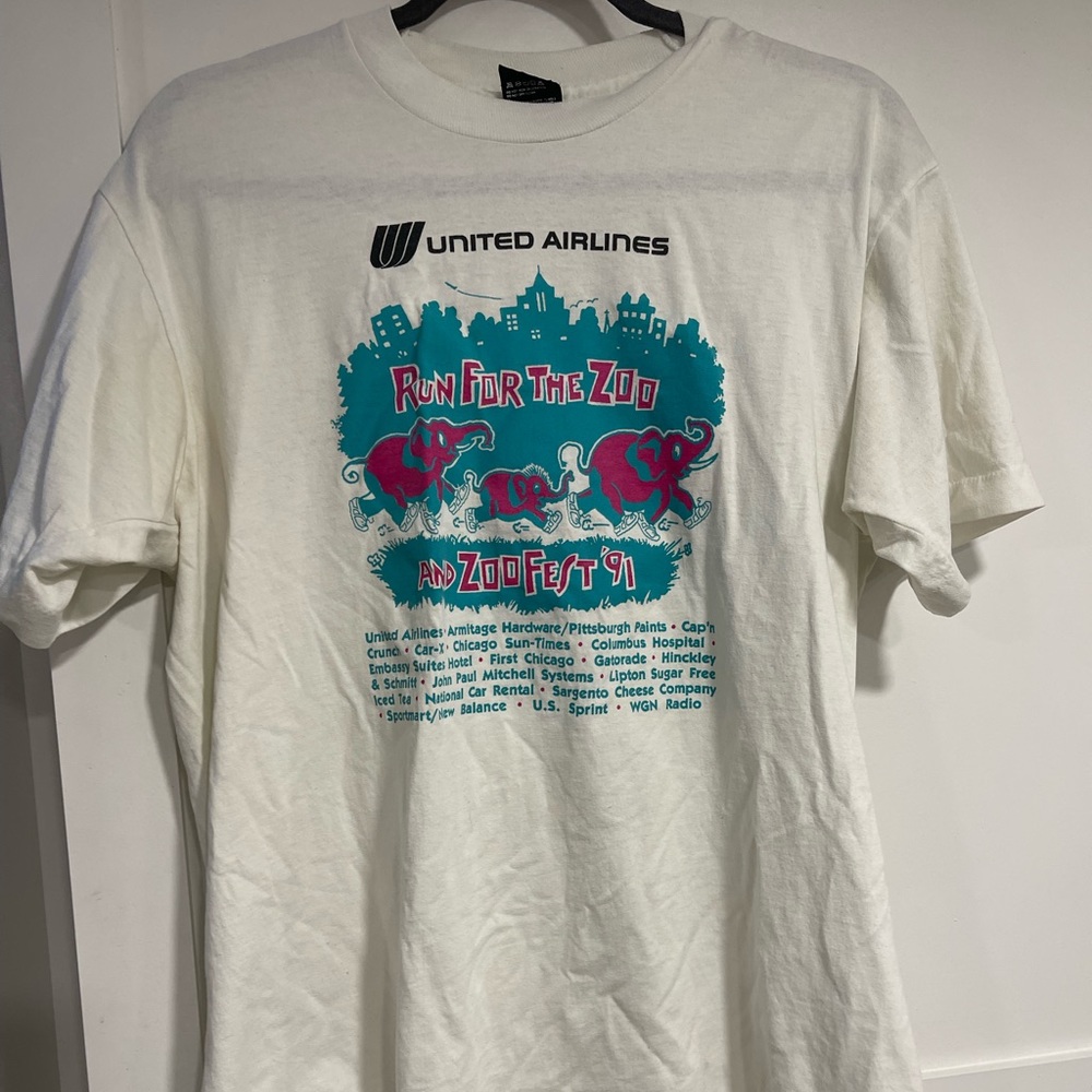 White graphic tee